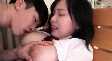 Horny Chinese mother Lulu 146 satiates her enthusiasm with a warm session of fucky-fucky and cum